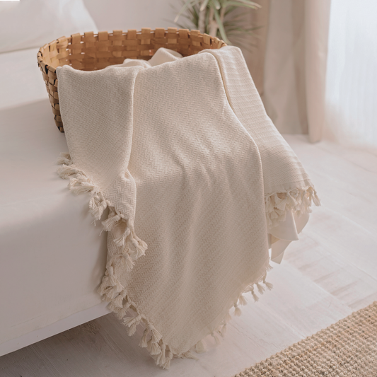 100% Turkish Organic Cotton Throw Blanket in Soft Cream